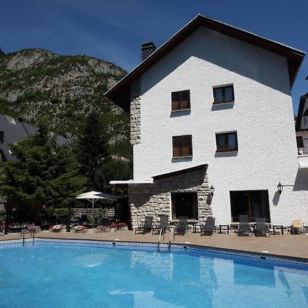 Hotel & Spa Real Villa Anayet Canfranc Bagian luar foto