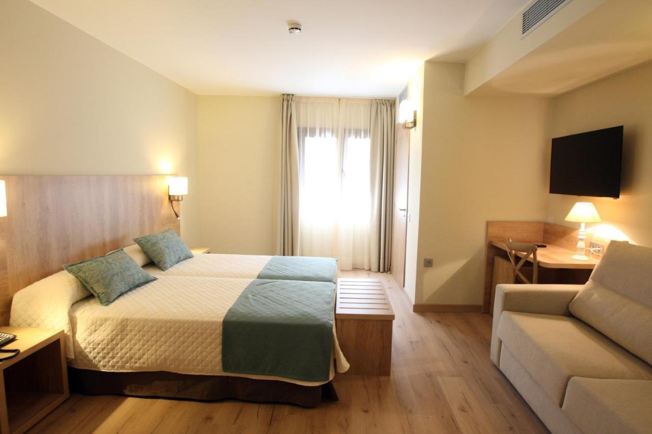 Hotel & Spa Real Villa Anayet Canfranc Bagian luar foto