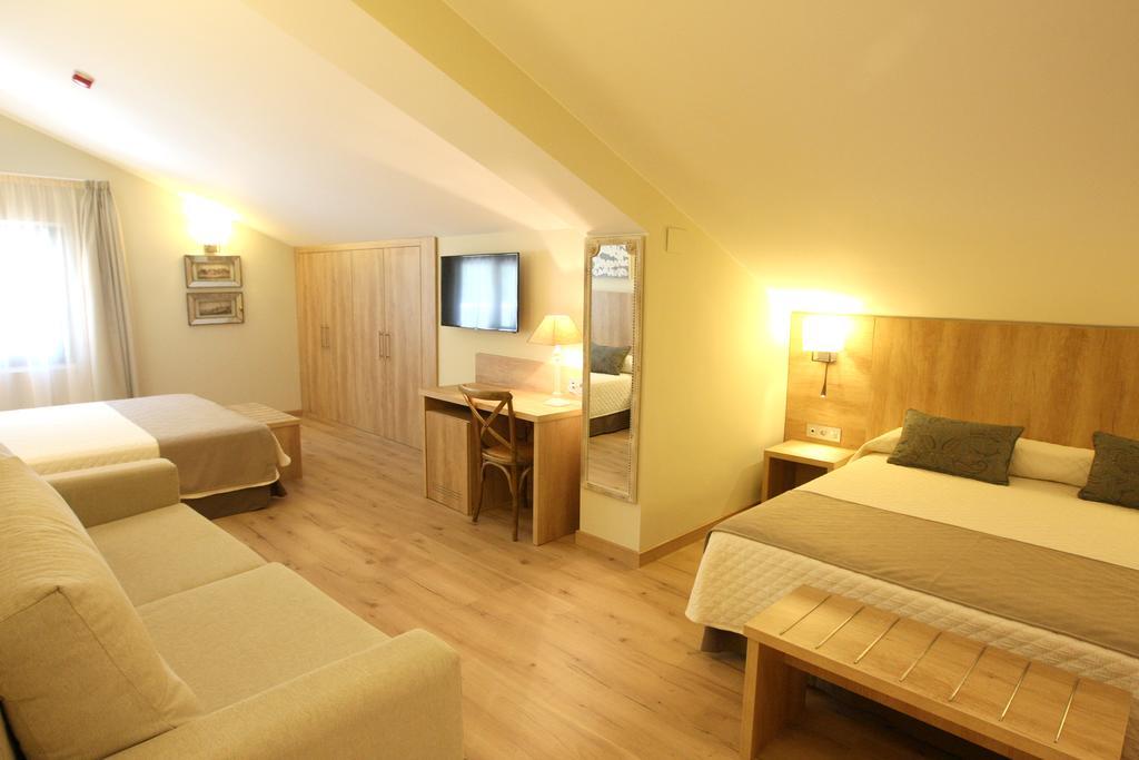 Hotel & Spa Real Villa Anayet Canfranc Bagian luar foto