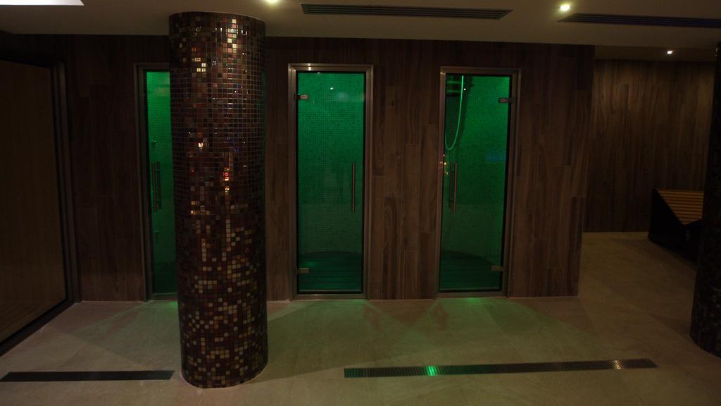 Hotel & Spa Real Villa Anayet Canfranc Bagian luar foto