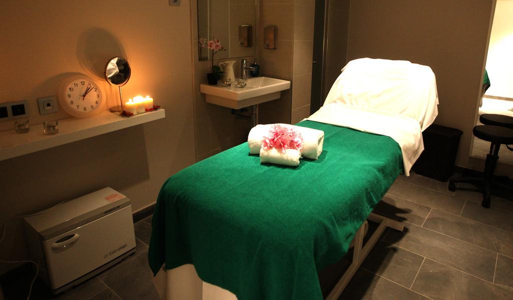 Hotel & Spa Real Villa Anayet Canfranc Bagian luar foto