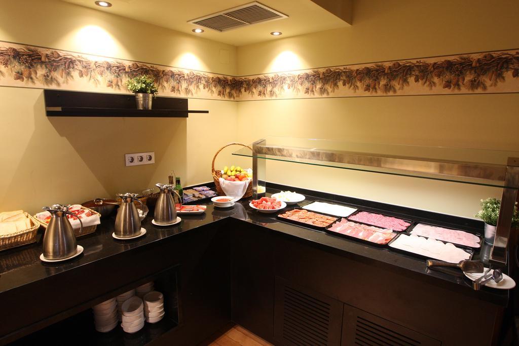 Hotel & Spa Real Villa Anayet Canfranc Bagian luar foto