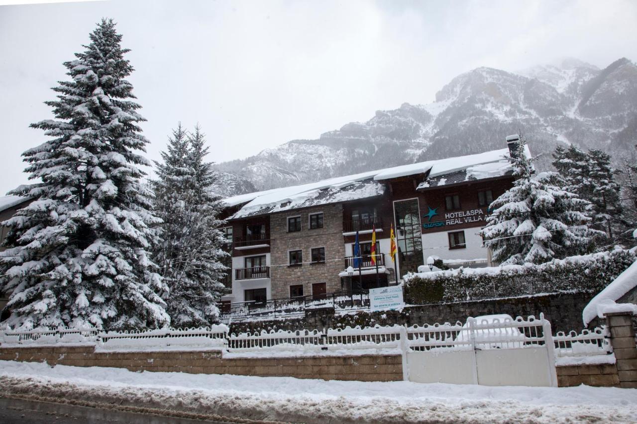Hotel & Spa Real Villa Anayet Canfranc Bagian luar foto