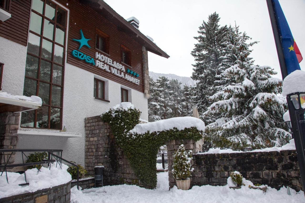 Hotel & Spa Real Villa Anayet Canfranc Bagian luar foto